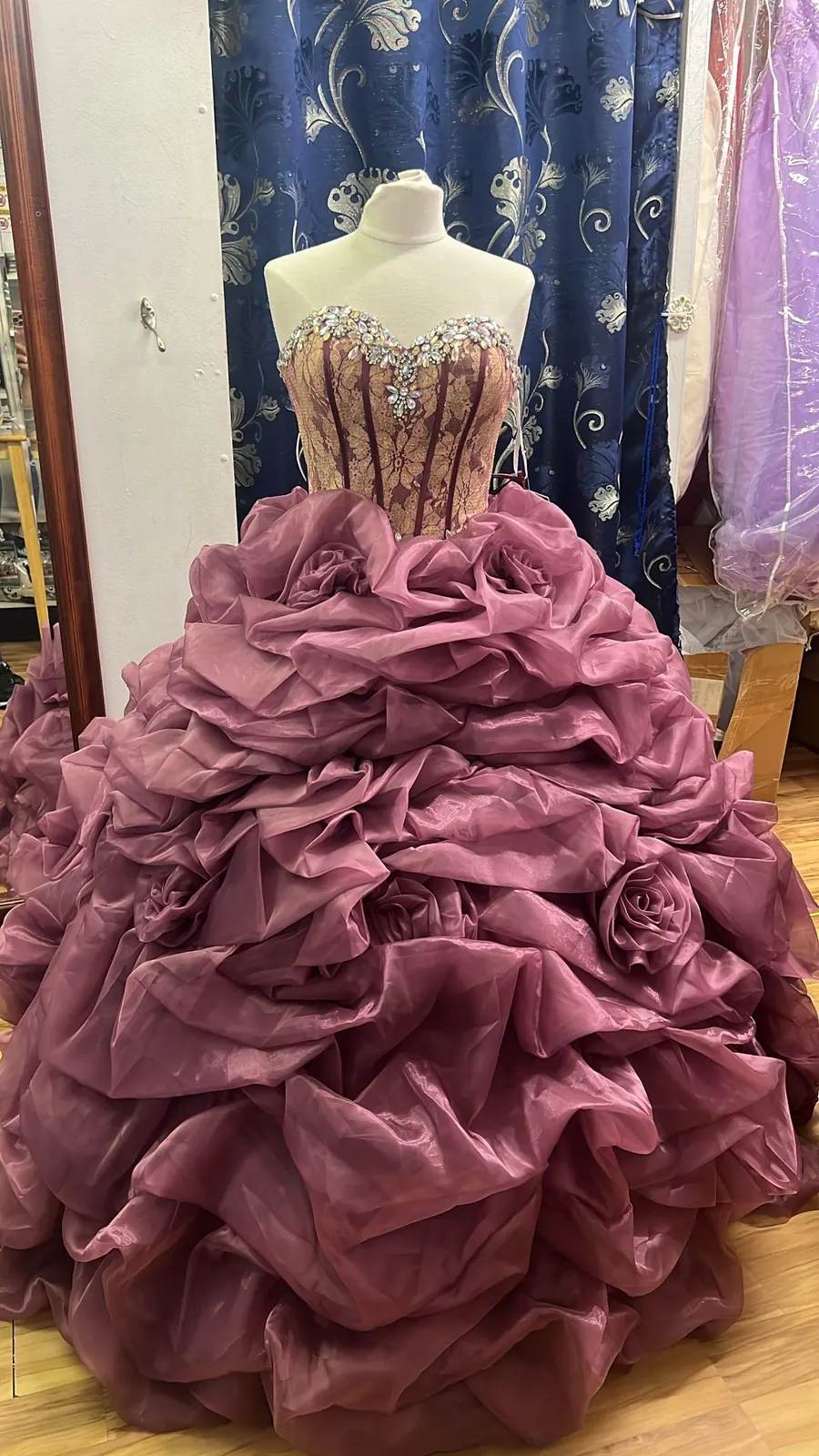 vestido quinceanera malva mauve rosas 01